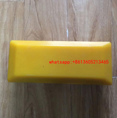 进口铣刨机分体式履带板胶块24